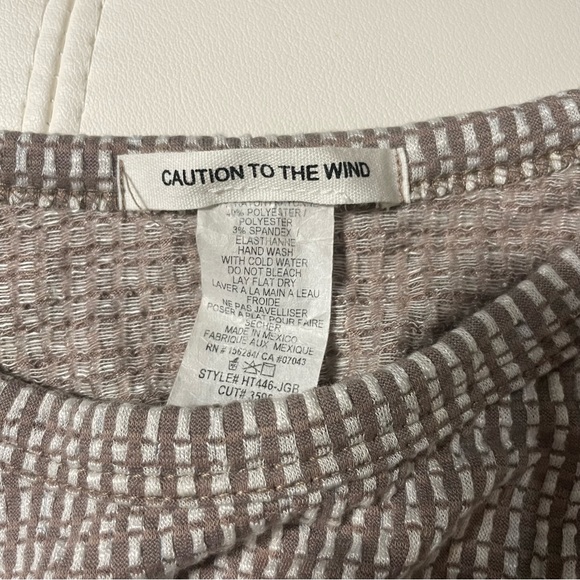 Brown & White Crop Top with Side Ties - Picture 3 of 4